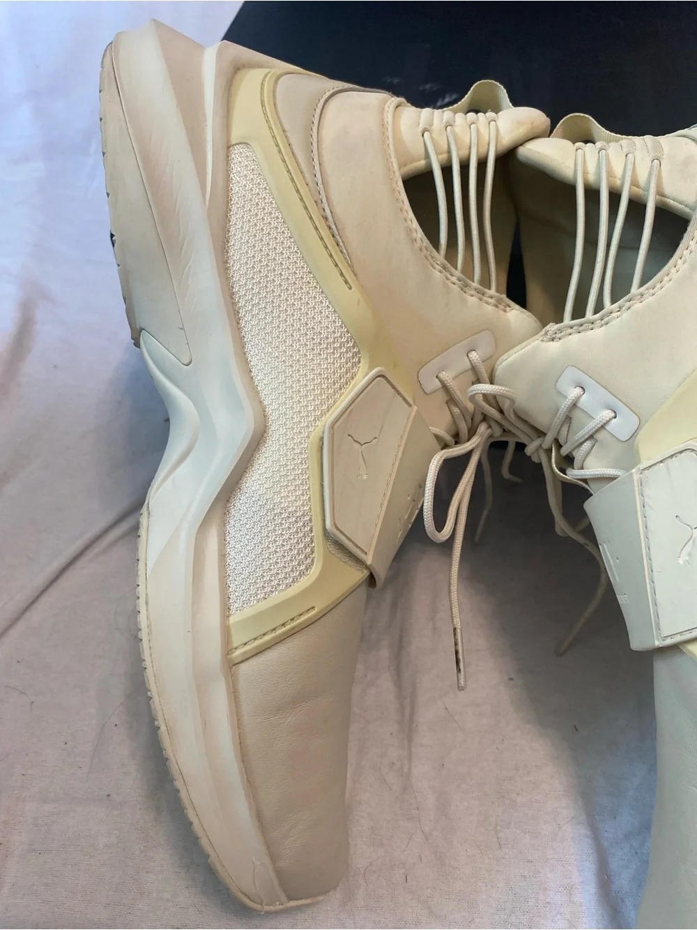 Fenty X Puma Wmns Trainer High Whisper White Leather Rare Size 10 w/box & Bag